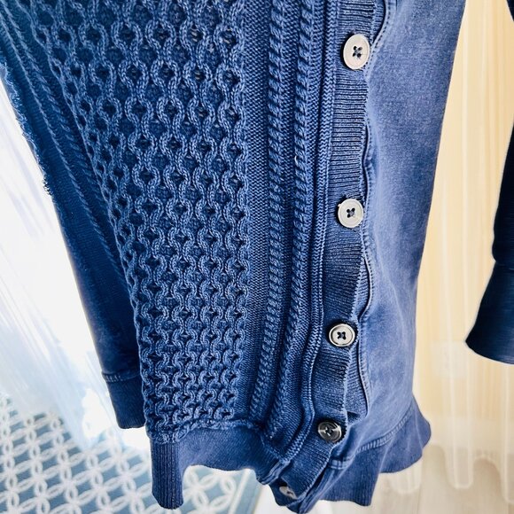 Anthropolgie Saturday Sunday Blue Top, size small over sized - Picture 4 of 9